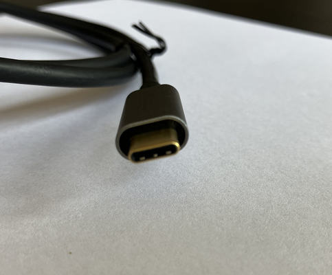 Dây HDMI 1,8m Khai thác USB 4 240w Loại khóa nắp hdmi linh hoạt